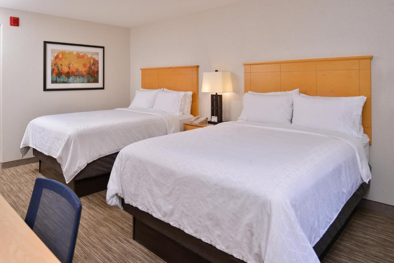 Holiday Inn Express Stockton Southeast By Ihg Zewnętrze zdjęcie