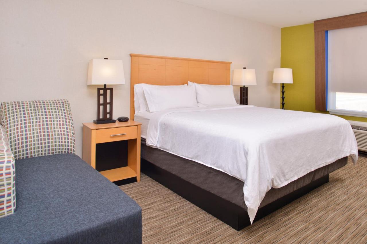 Holiday Inn Express Stockton Southeast By Ihg Zewnętrze zdjęcie
