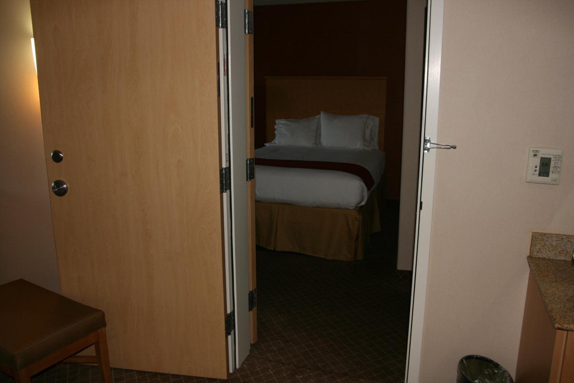 Holiday Inn Express Stockton Southeast By Ihg Zewnętrze zdjęcie