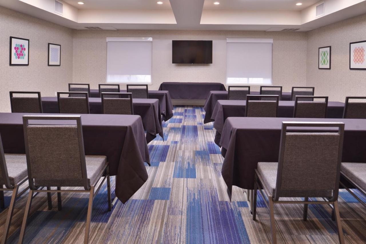 Holiday Inn Express Stockton Southeast By Ihg Zewnętrze zdjęcie